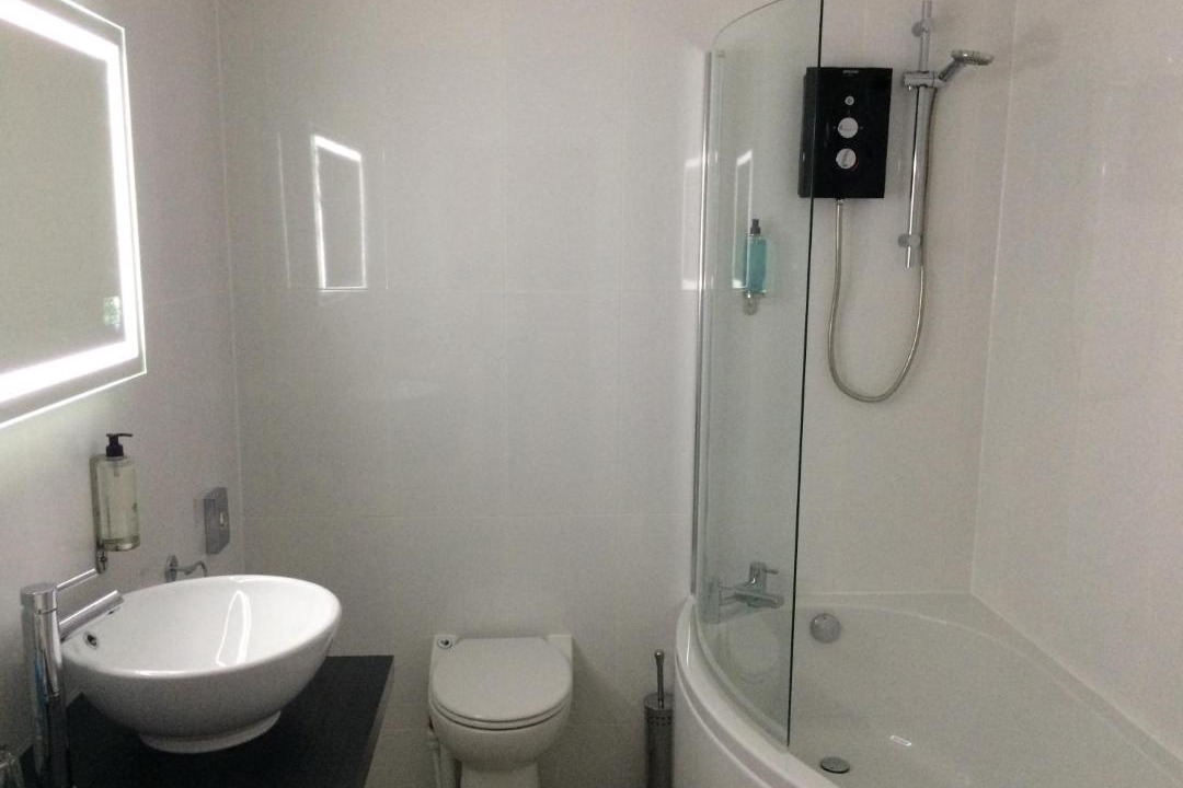 Photo of Bathroom in Portreath
