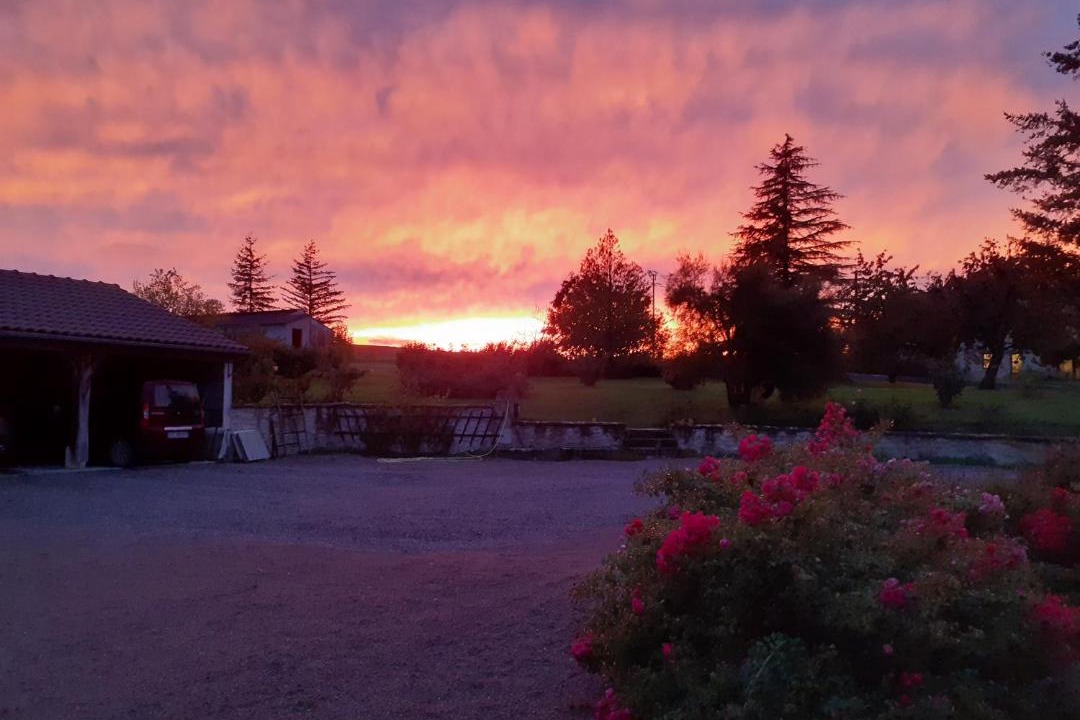 Photo of Others in Louchy-Montfand