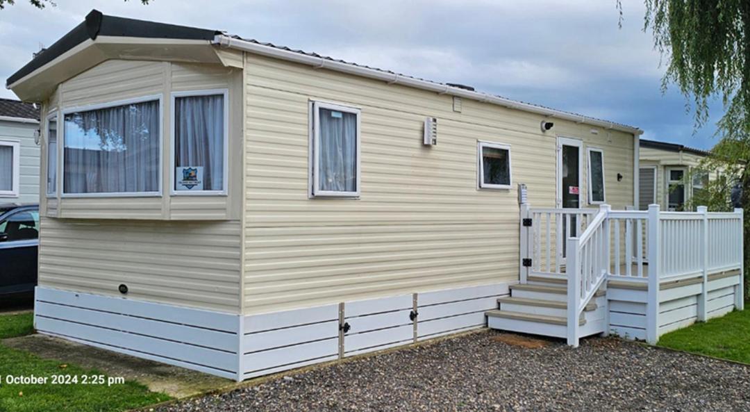 Photo of Others in Sandown