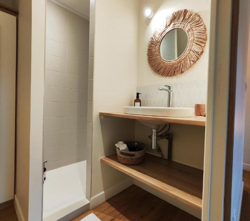 Photo of Bathroom in Boulleville