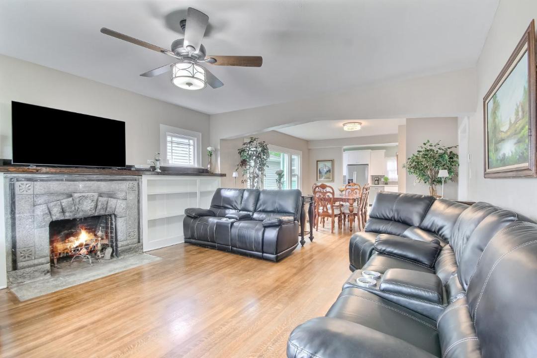 Photo of Others in Hilltop