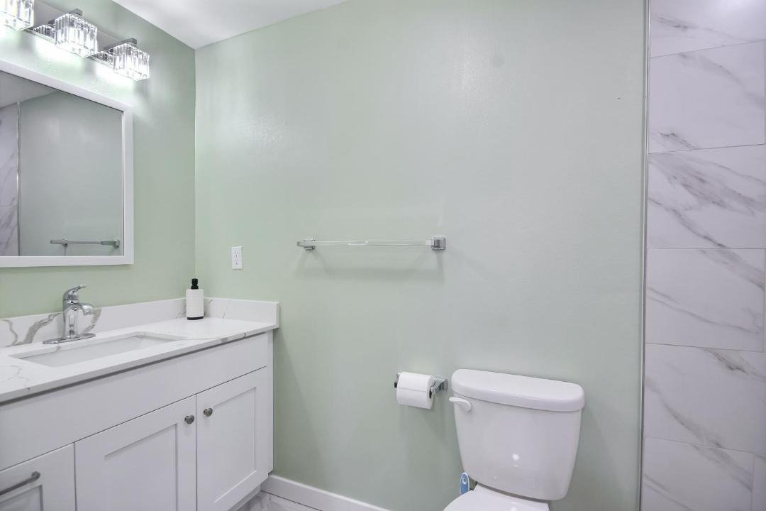 Photo of Bathroom in Hilltop