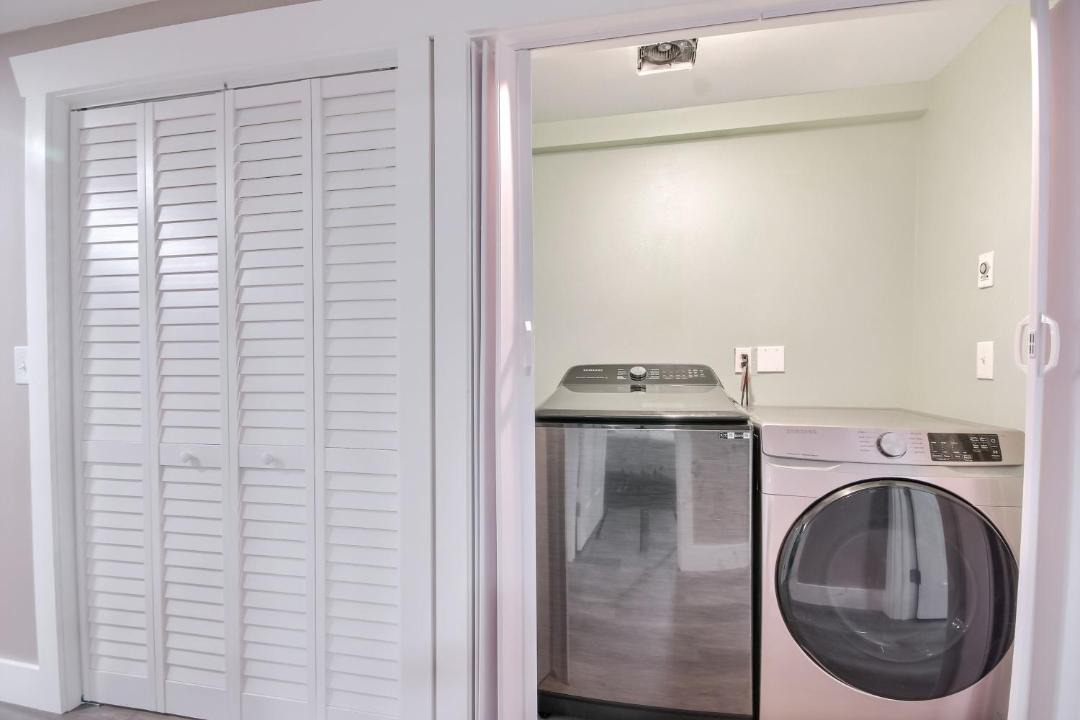 Photo of Others in Hilltop