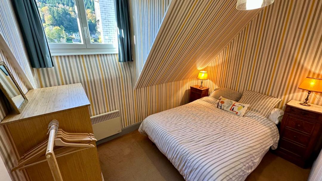 Photo of Bedroom in Mont-Dore