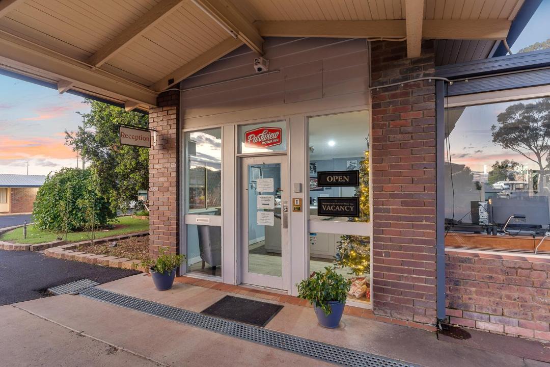 Photo of Others in Parkes