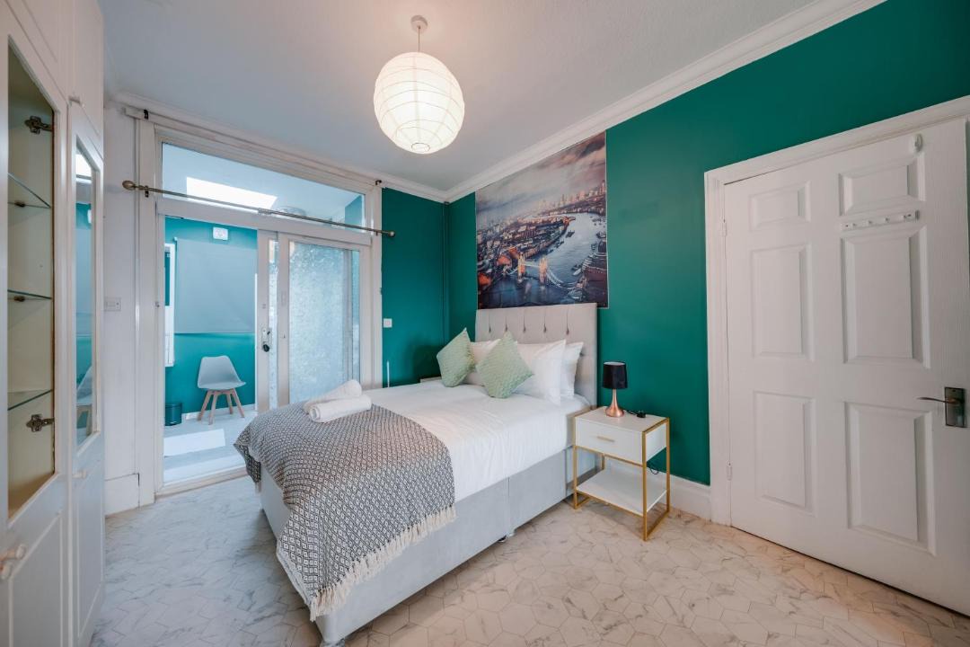 Photo of Bedroom in North Greenford