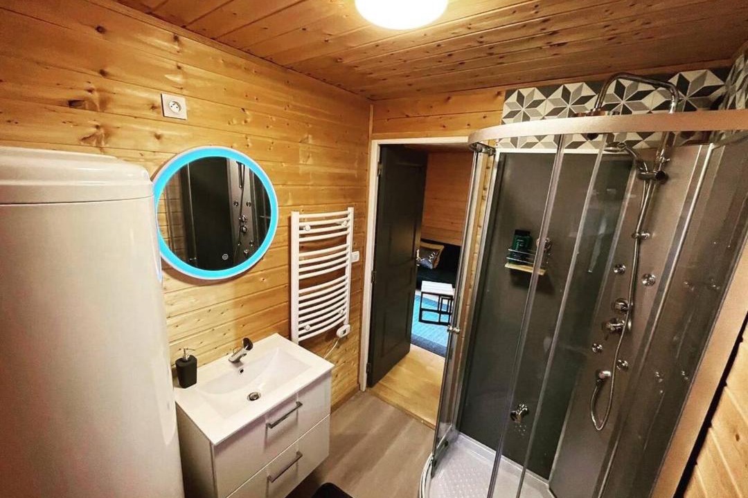 Photo of Bathroom in Saint-Bonnet-de-Condat