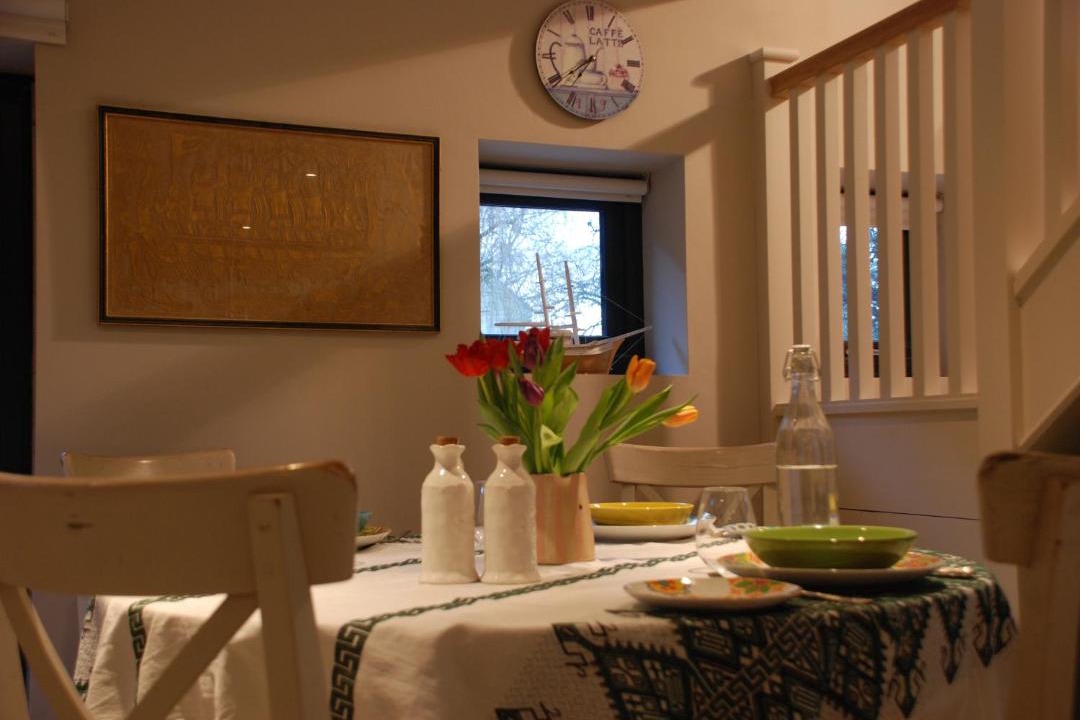 Photo of Others in Ebbesborne Wake