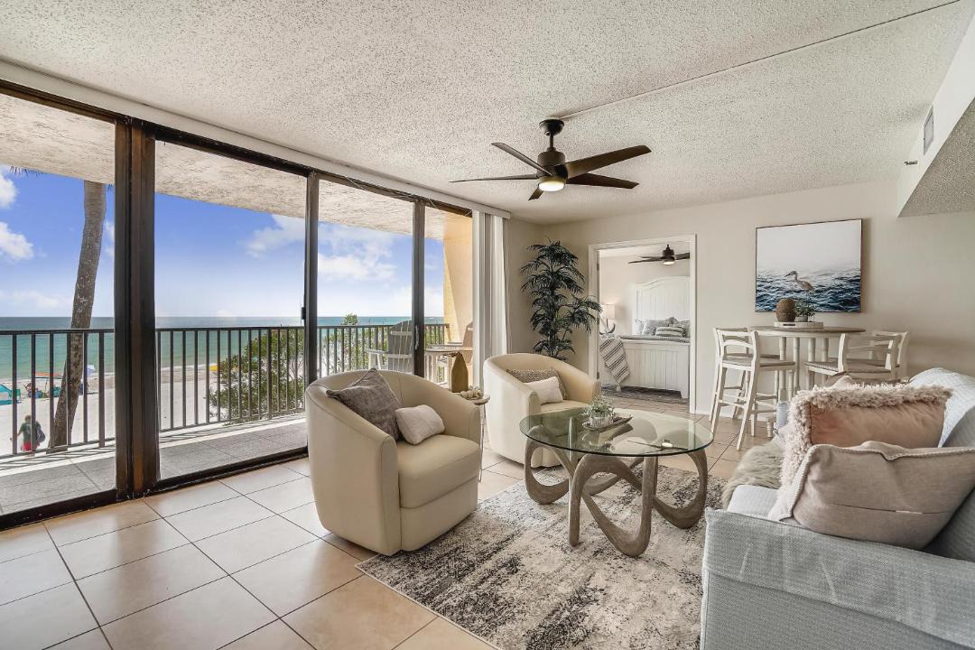 Photo of Patio Balcony in Madeira Beach