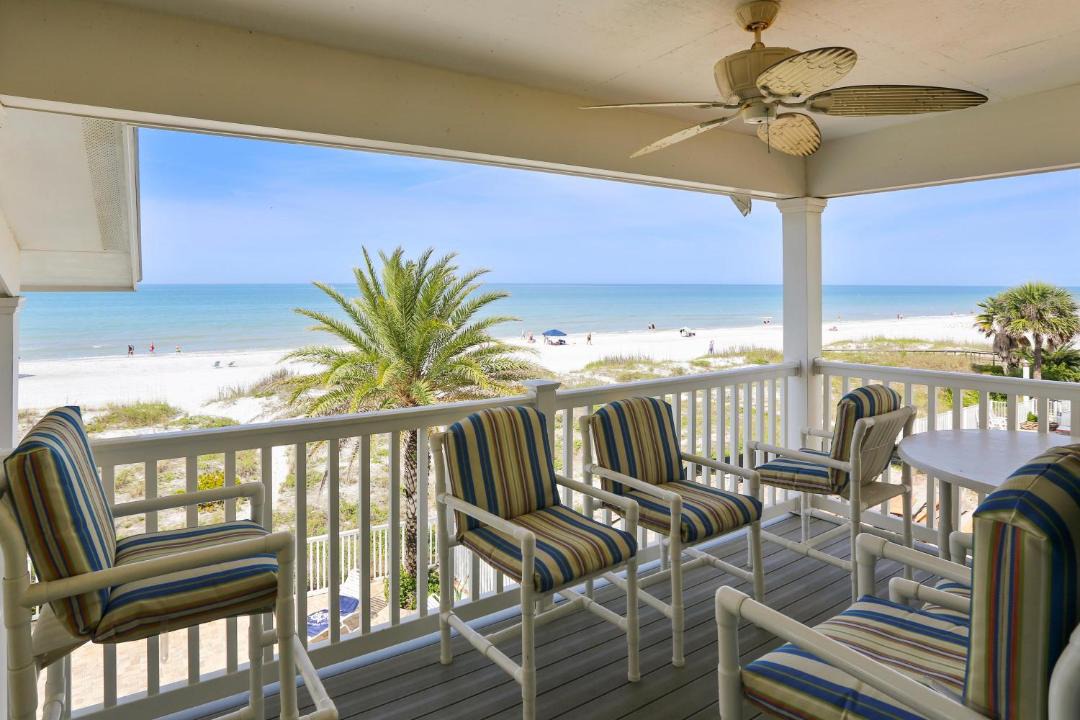 Photo of Patio Balcony in Sunset Reef