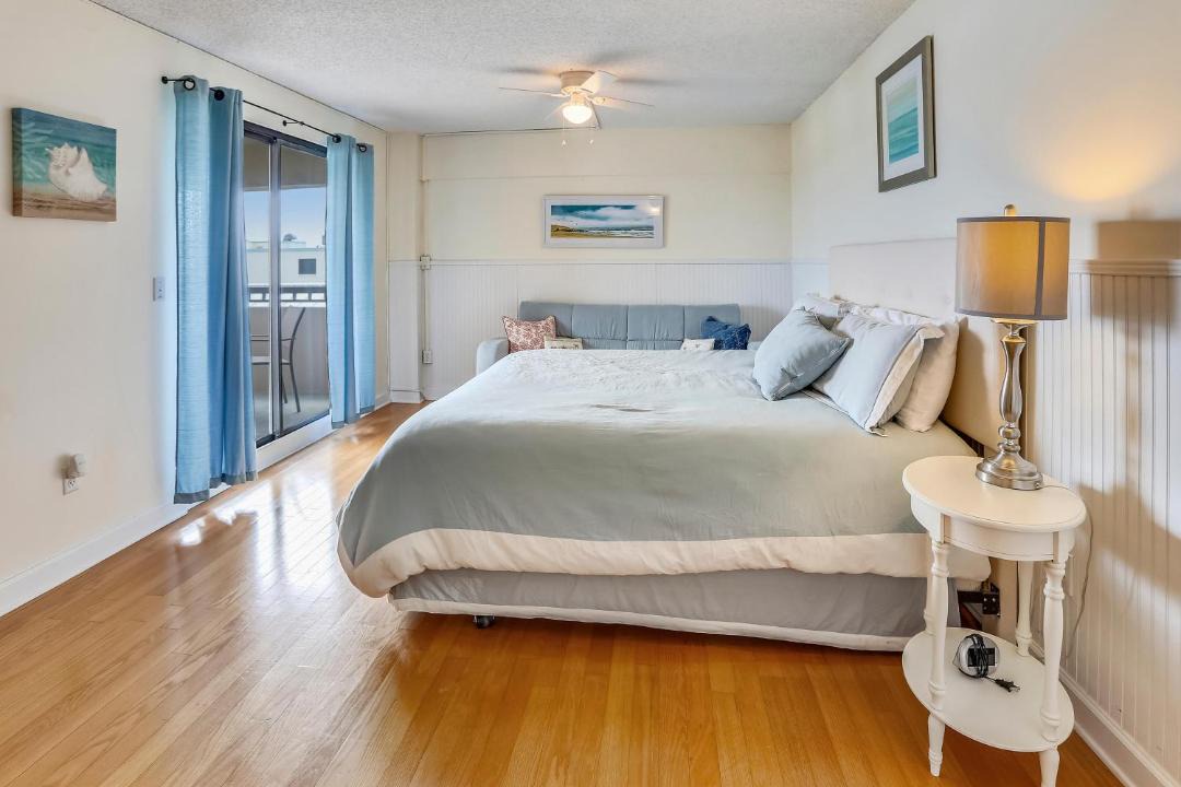 Photo of Bedroom in Indian Rocks Beach
