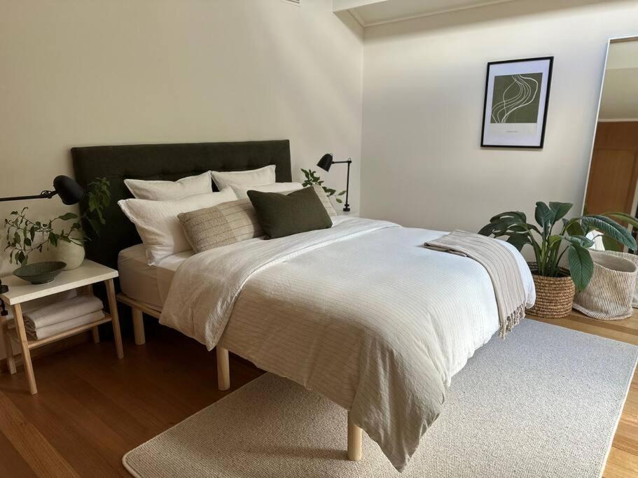 Photo of Bedroom in Mount Clear