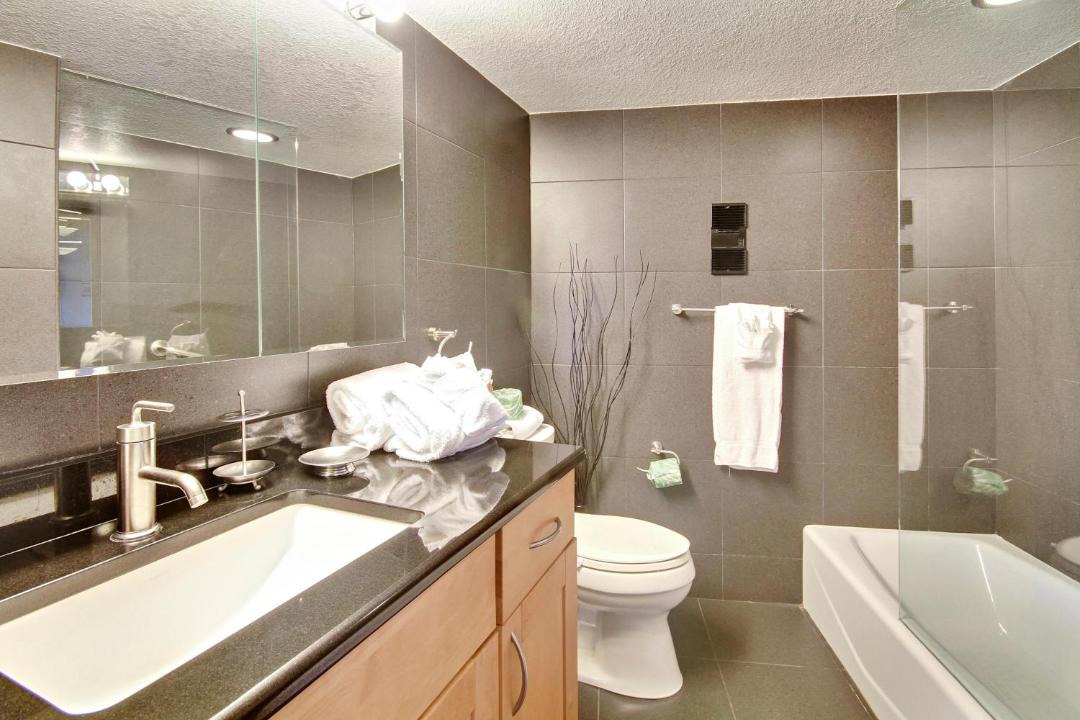 Photo of Bathroom in Sunset Beach