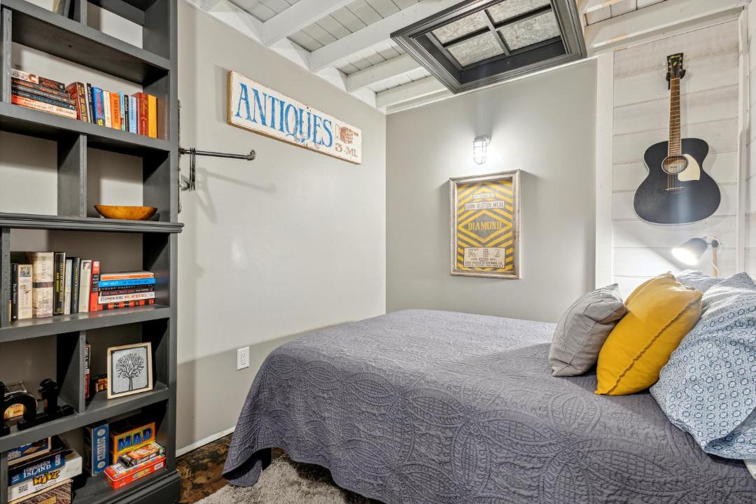 Photo of Bedroom in Buchanan