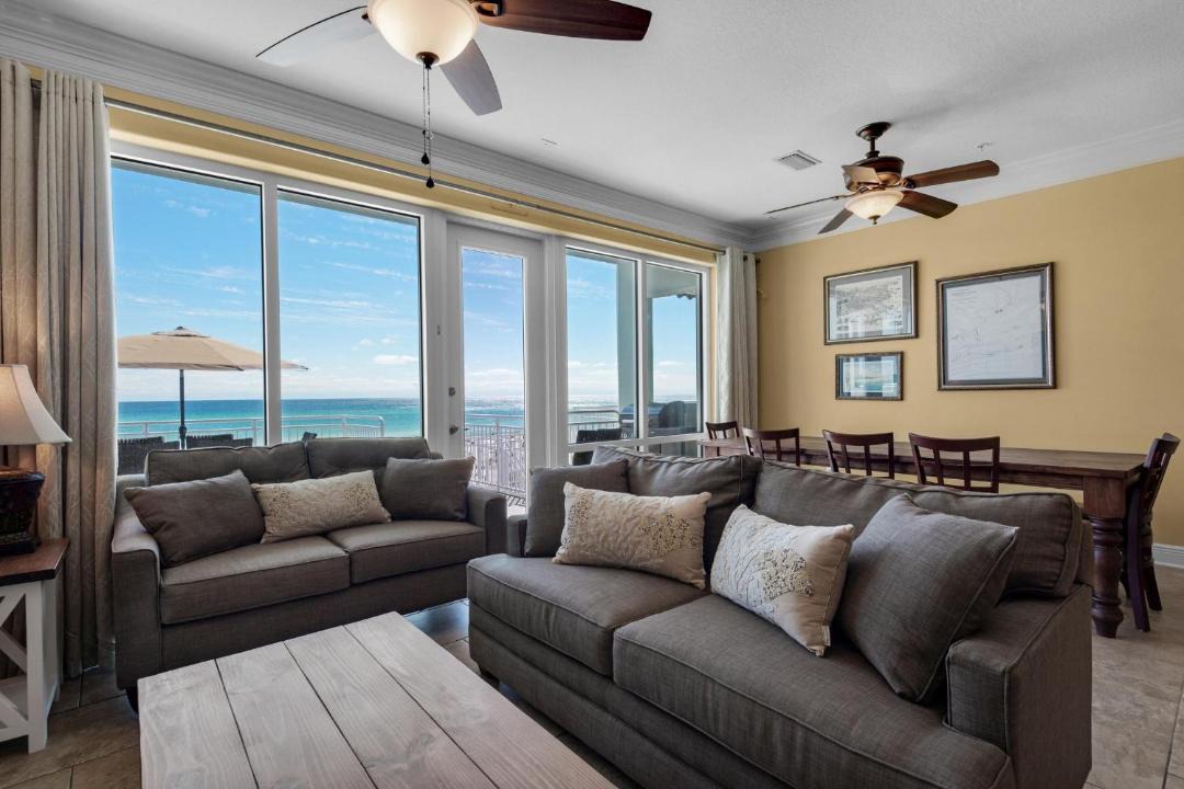 Photo of Others in White Sands