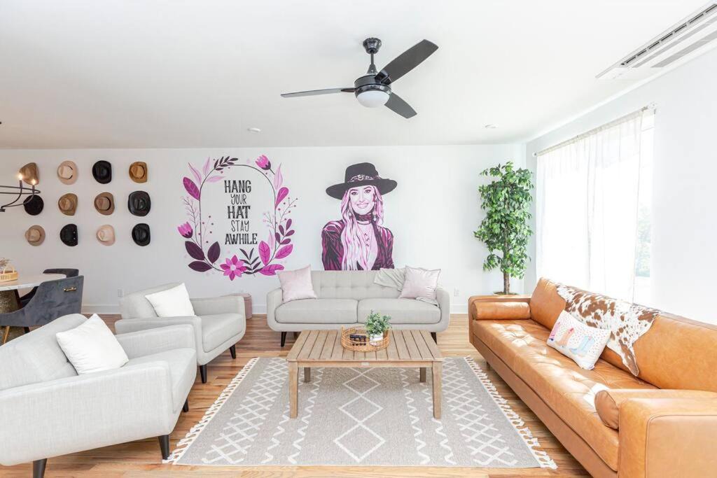 Photo of Livingroom in Nashville