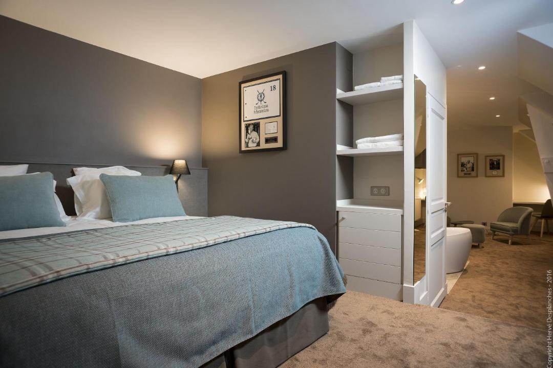 Photo of Bedroom in Le Vaudreuil