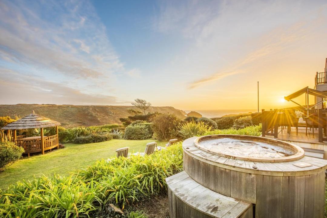 Photo of Others in Mullion