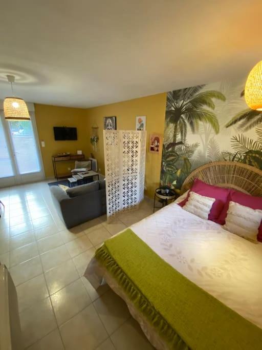 Photo of Others in Ruffec