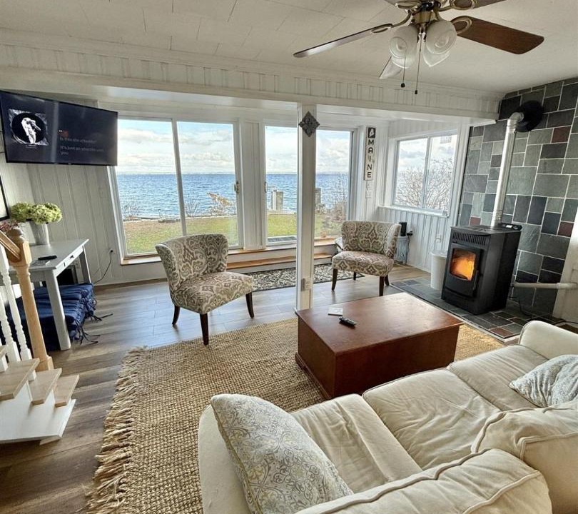 Photo of Livingroom in Sebago