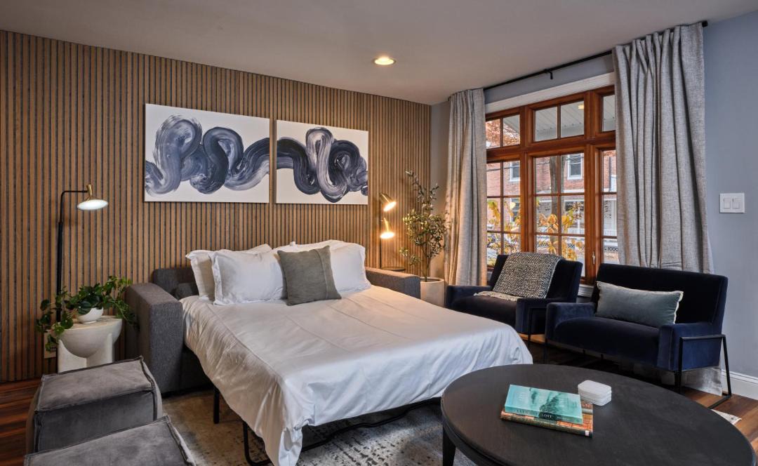 Photo of Bedroom in Lambertville