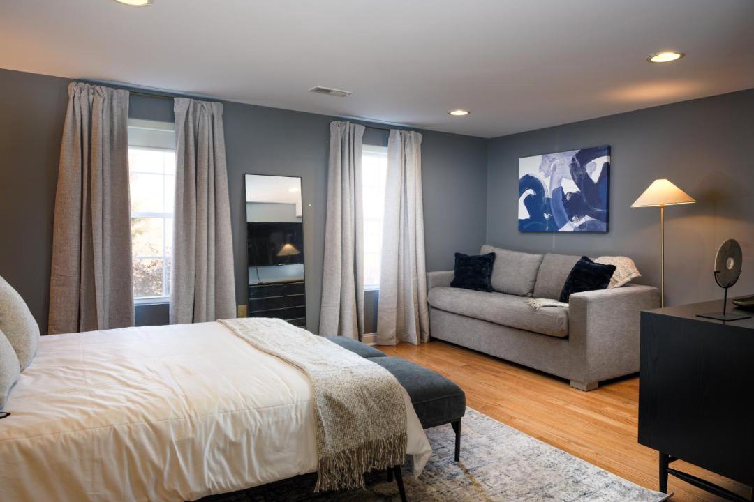 Photo of Bedroom in Lambertville