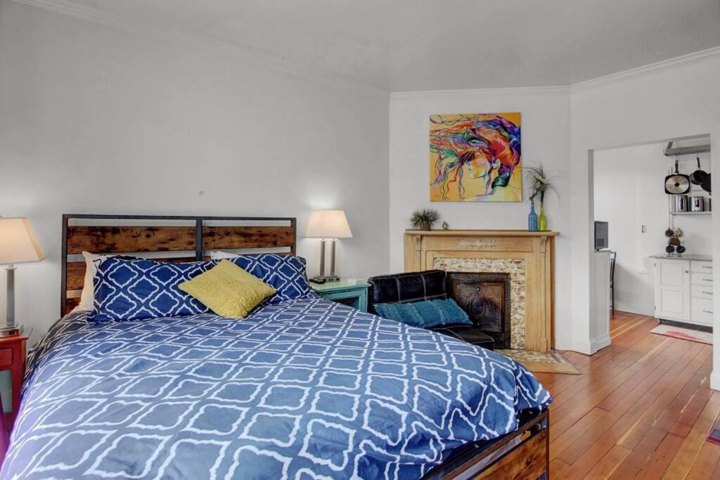 Photo of Bedroom in Lower Avenues