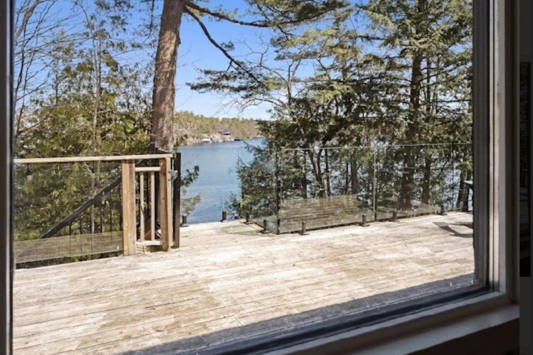 Photo of Patio Balcony in Gravenhurst