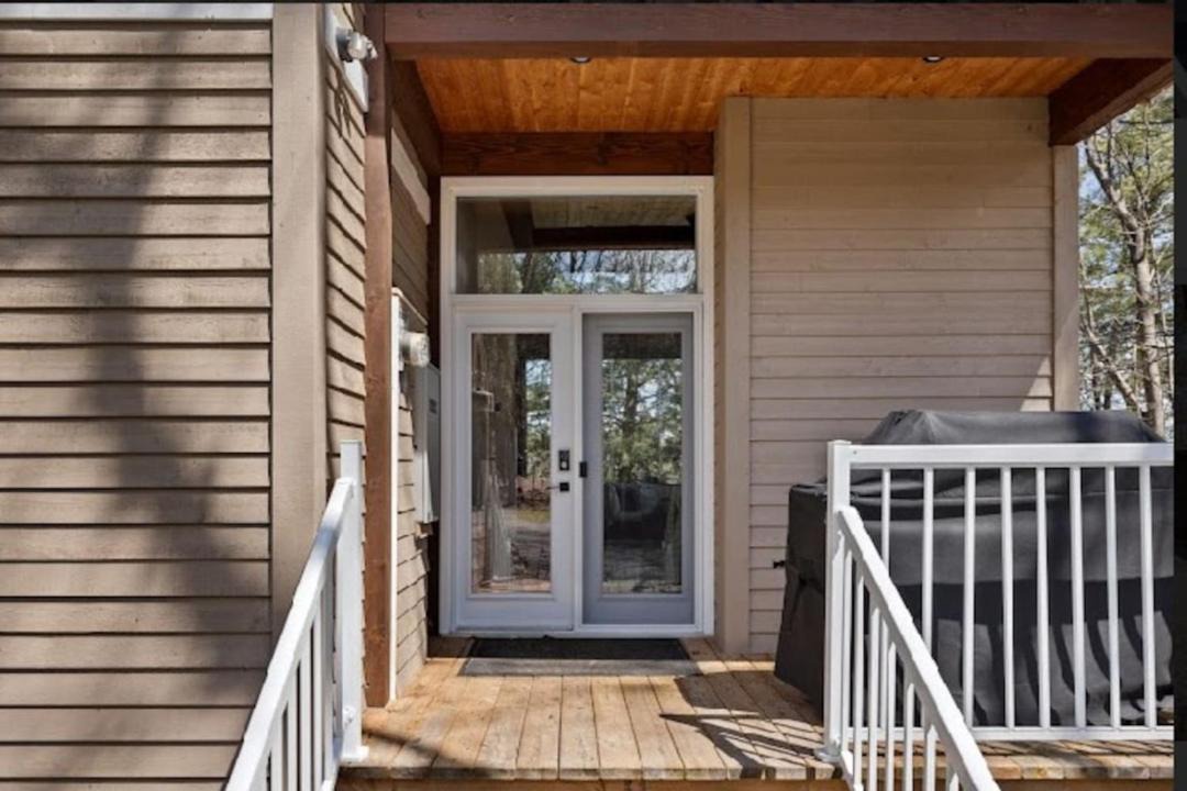 Photo of Patio Balcony in Gravenhurst