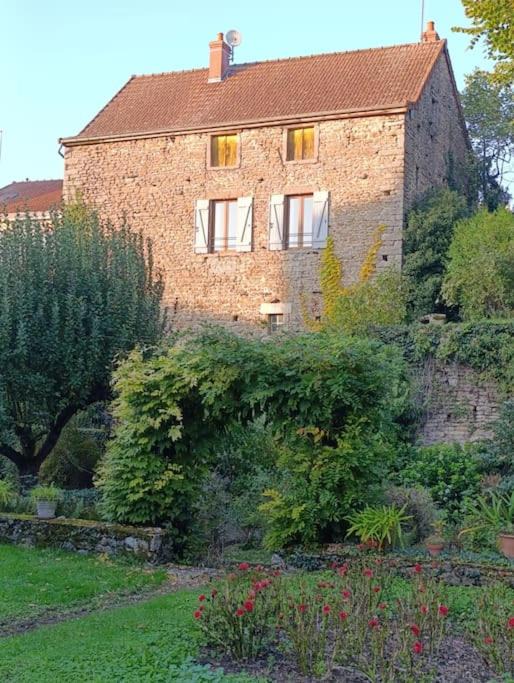 Photo of Others in Nolay