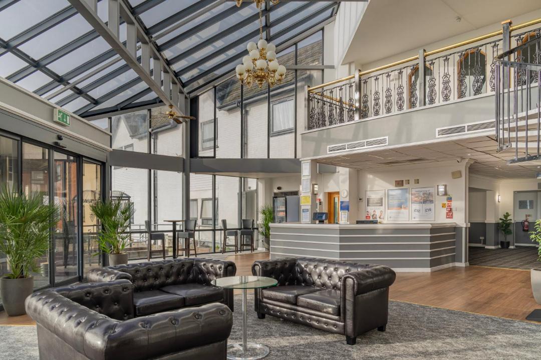 Photo of Others in Standish