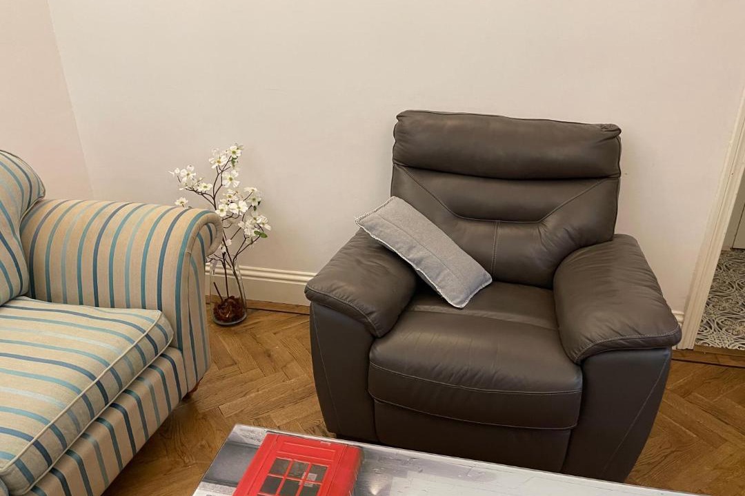 Photo of Livingroom in Berrylands