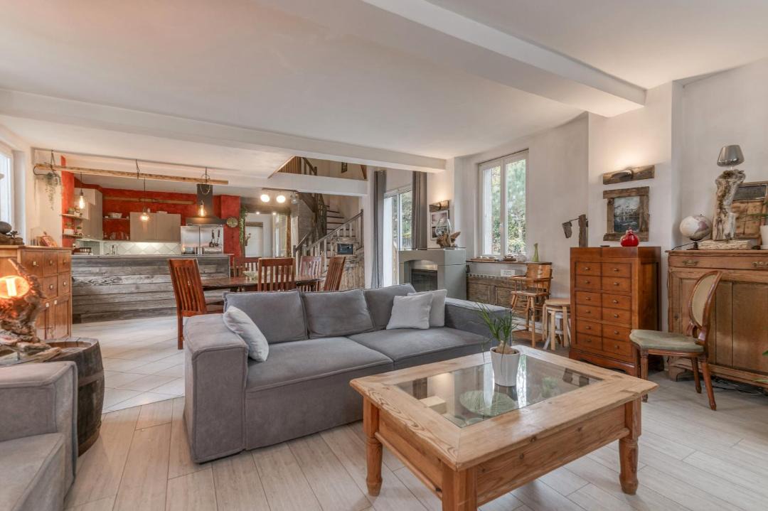 Photo of Livingroom in Theys