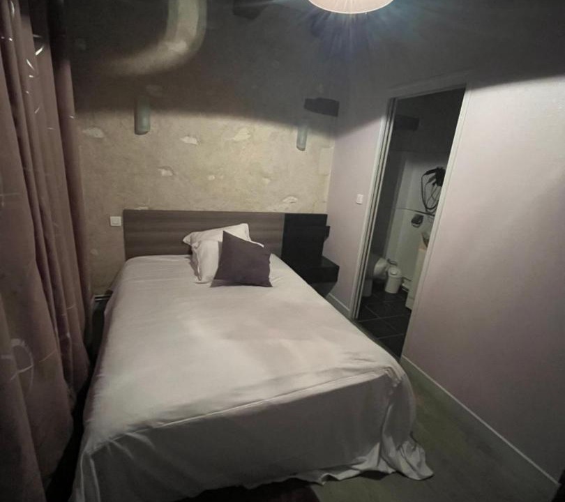 Photo of Bedroom in Azay-le-Ferron