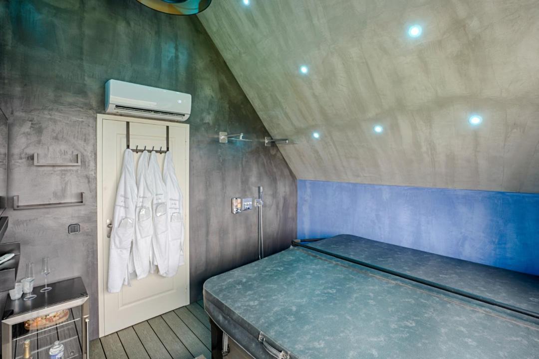 Photo of Others in Saint-Senier-de-Beuvron