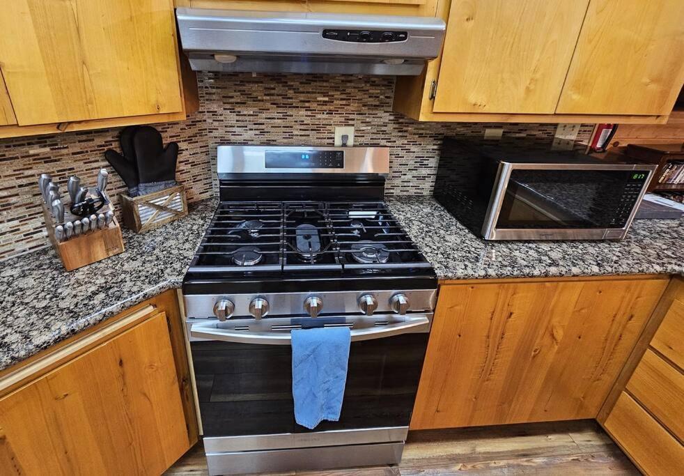 Photo of Kitchen in Groveland