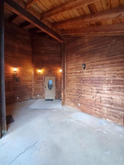 Photo of Others in Groveland