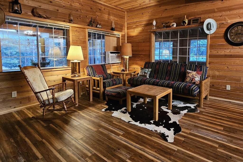 Photo of Others in Groveland