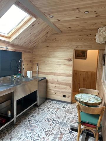 Photo of Kitchen in Bourg-de-Sirod