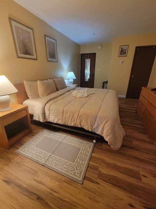 Photo of Bedroom in Mendon