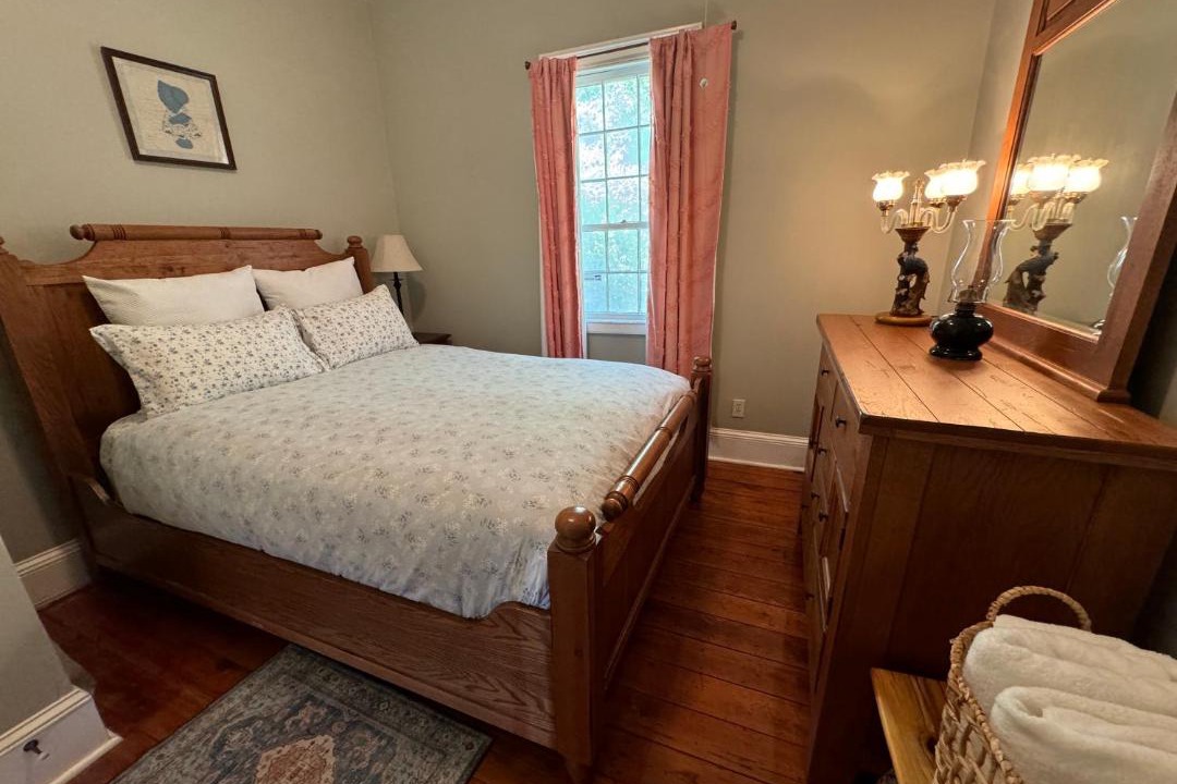 Photo of Bedroom in Kingsport