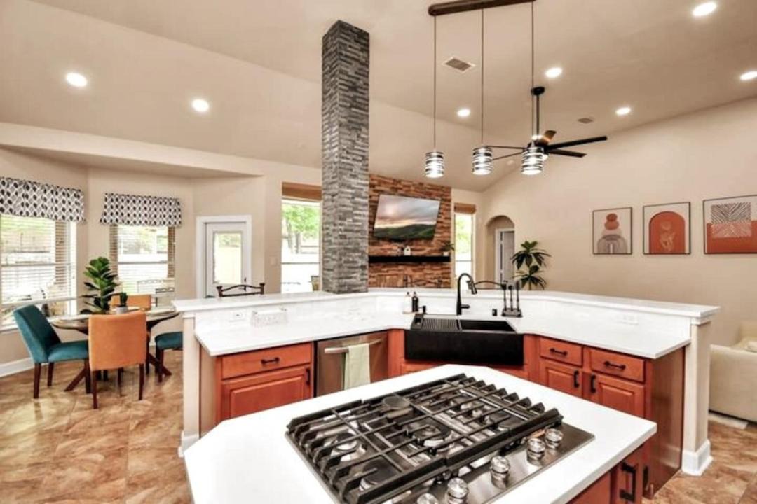 Photo of Kitchen in College Park