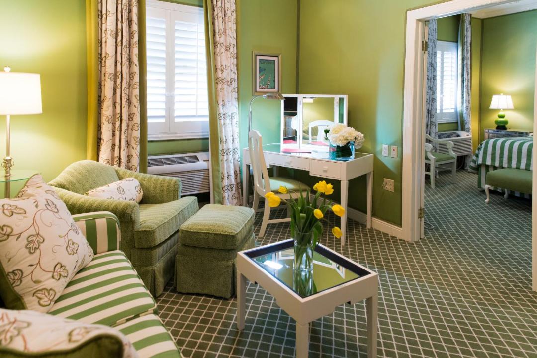 Photo of Livingroom in Palm Beach