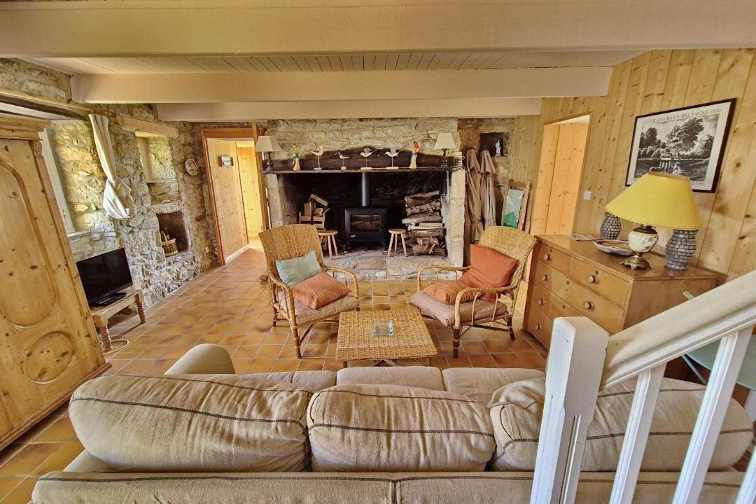 Photo of Others in Primelin