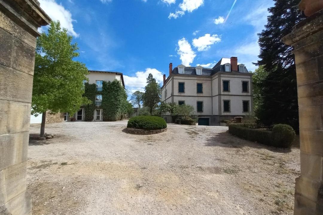 Photo of Others in Cordes-sur-Ciel