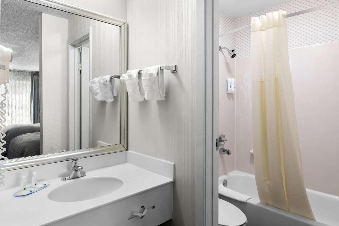 Photo of Bathroom in Northlake