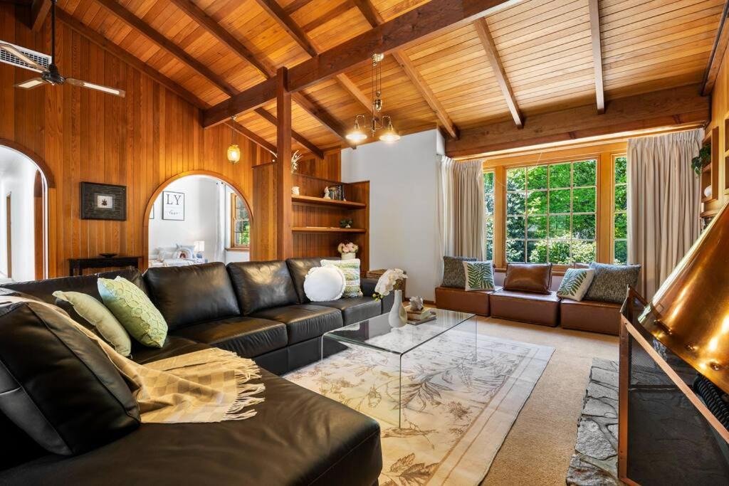 Photo of Others in Paechtown