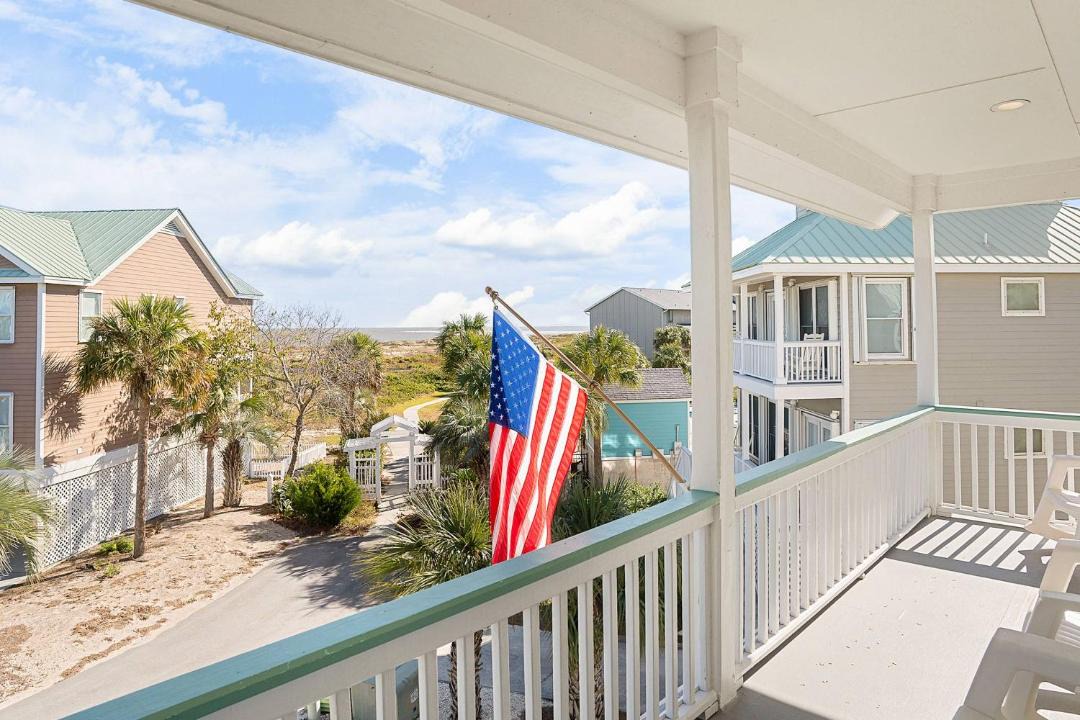 Photo of Patio Balcony in Oceanmarsh Subdivision