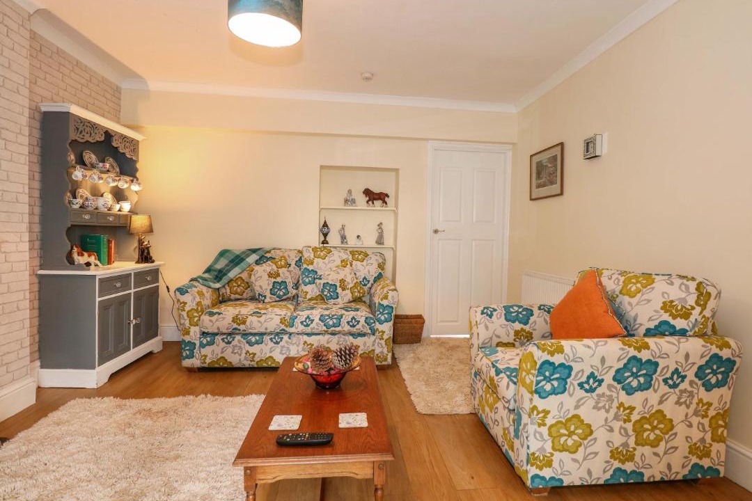 Photo of Others in Bont Newydd