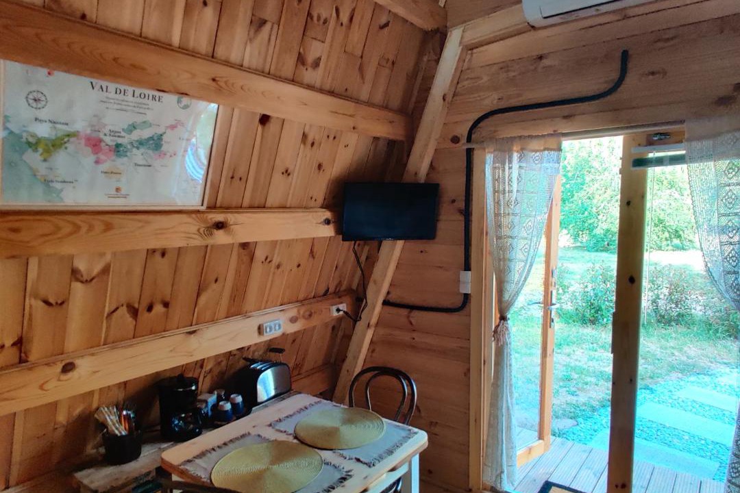 Photo of Others in Vivy